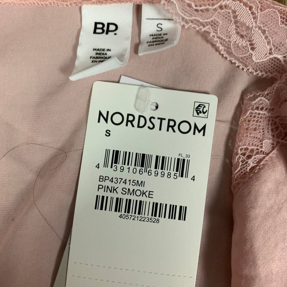 Pink Crop Cami Top SMALL Lingerie Pastel Lace Coquette Nordstrom Camisole NEW - Picture 5 of 7